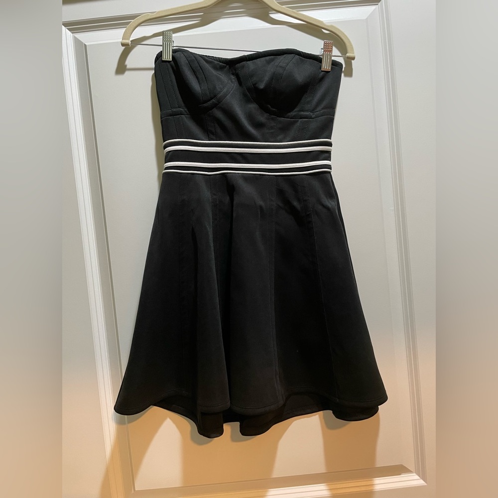 Forever 21 Black Strapless Dress Short Size XS